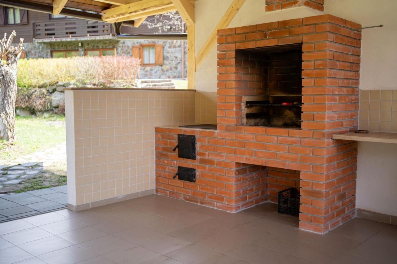 3A Guest House Sicasău 外观 照片